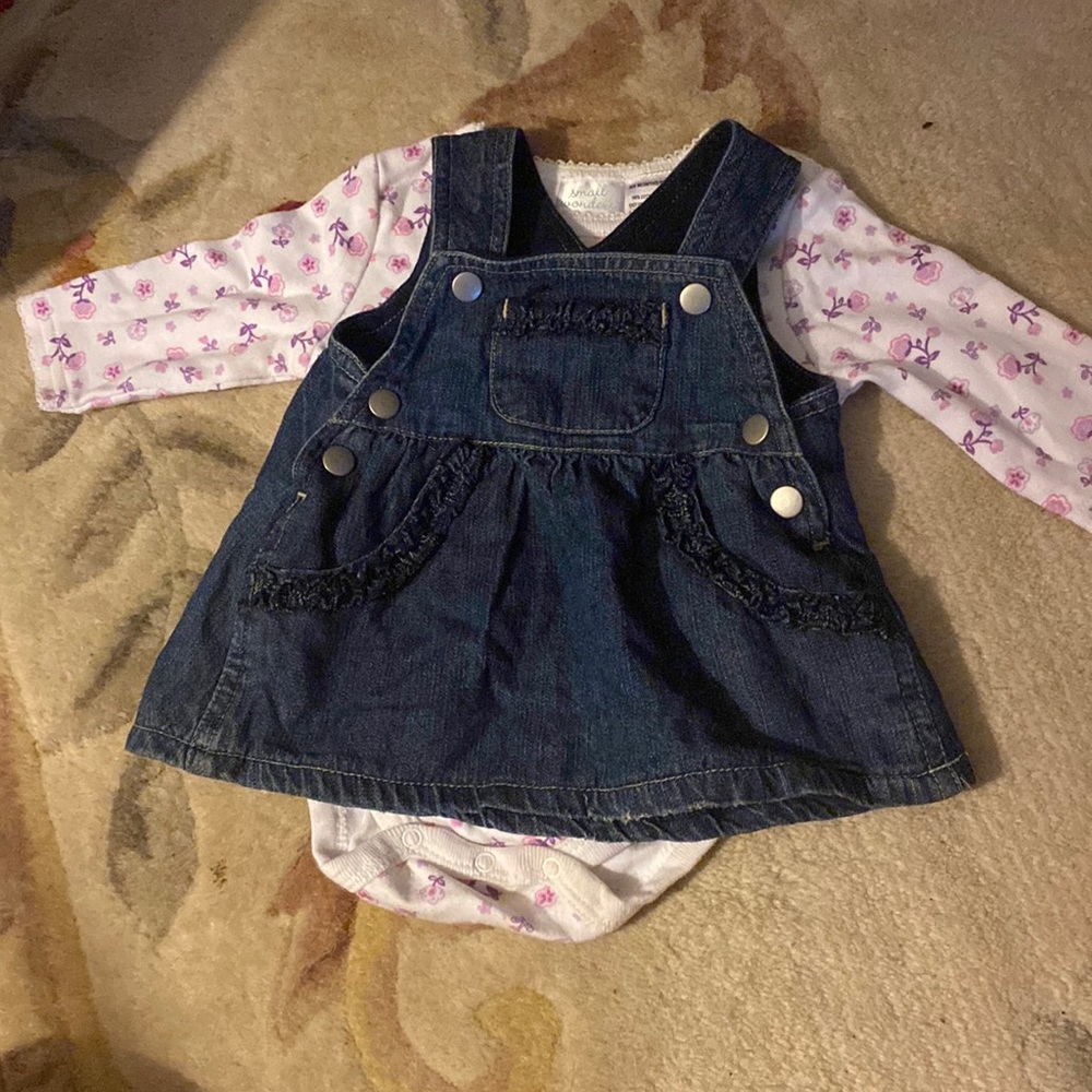 Infant baby dress with matching long sleeve onesie size 0-3 months